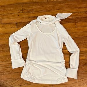 Cabi Long sleeve T neck Tie